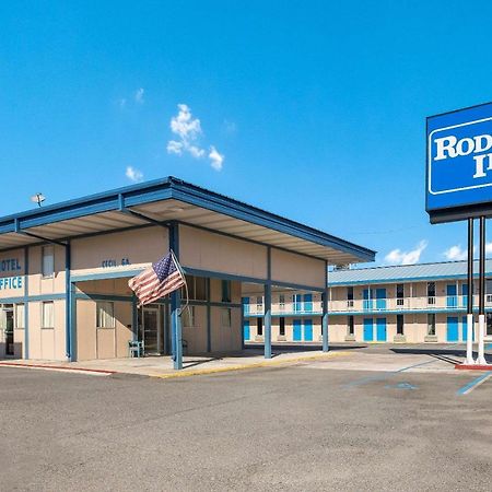 Rodeway Inn Hahira Buitenkant foto